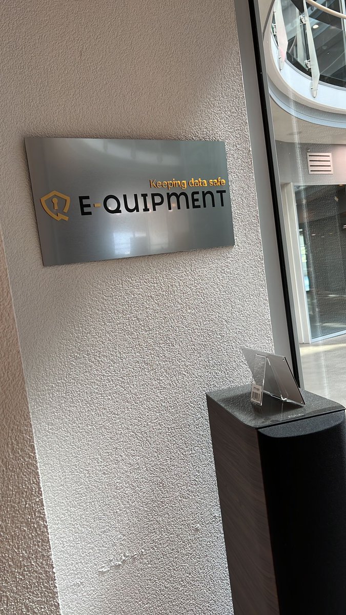 De zomer is de beste tijd voor de implementatie van de nieuwe huisstijl. Aan de slag!

#huisstijl #lookandfeel #herkenbaarheid #creatingbrandawareness