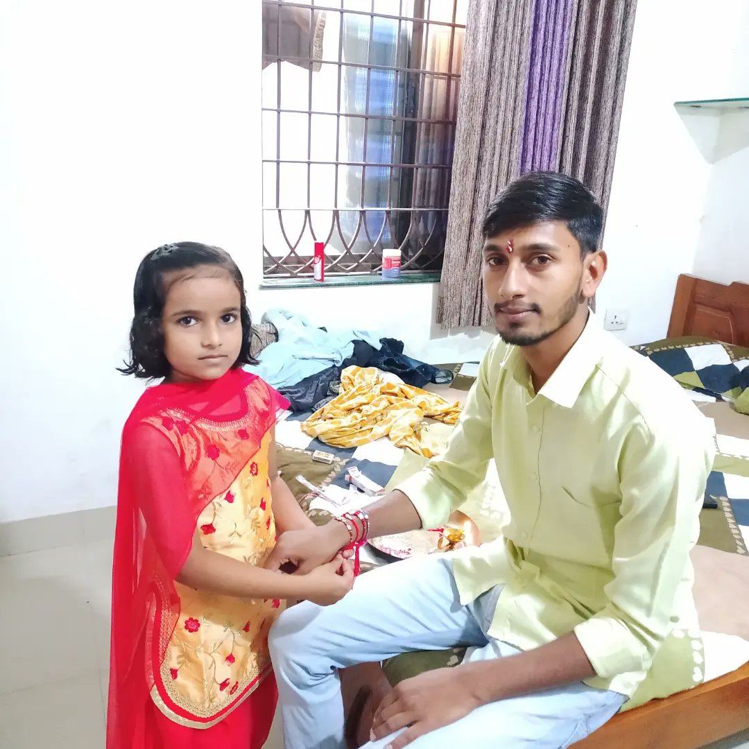 AshishK29645563's tweet photo. 🌺Happy Raksha Bandhan 🌺 https://t.co/9xXT8GQiw6