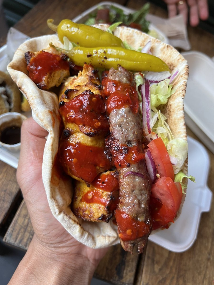 Wrote a guide for <a href="/hotdinners/">Hot Dinners</a> and doing what I preach with <a href="/JumaKitchen/">JUMA</a> @boroughmarket for lunch. Props <a href="/PhilipJuma/">Philip Juma</a> ❤️