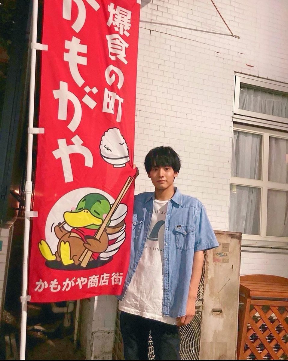 사사차차 카즈...?