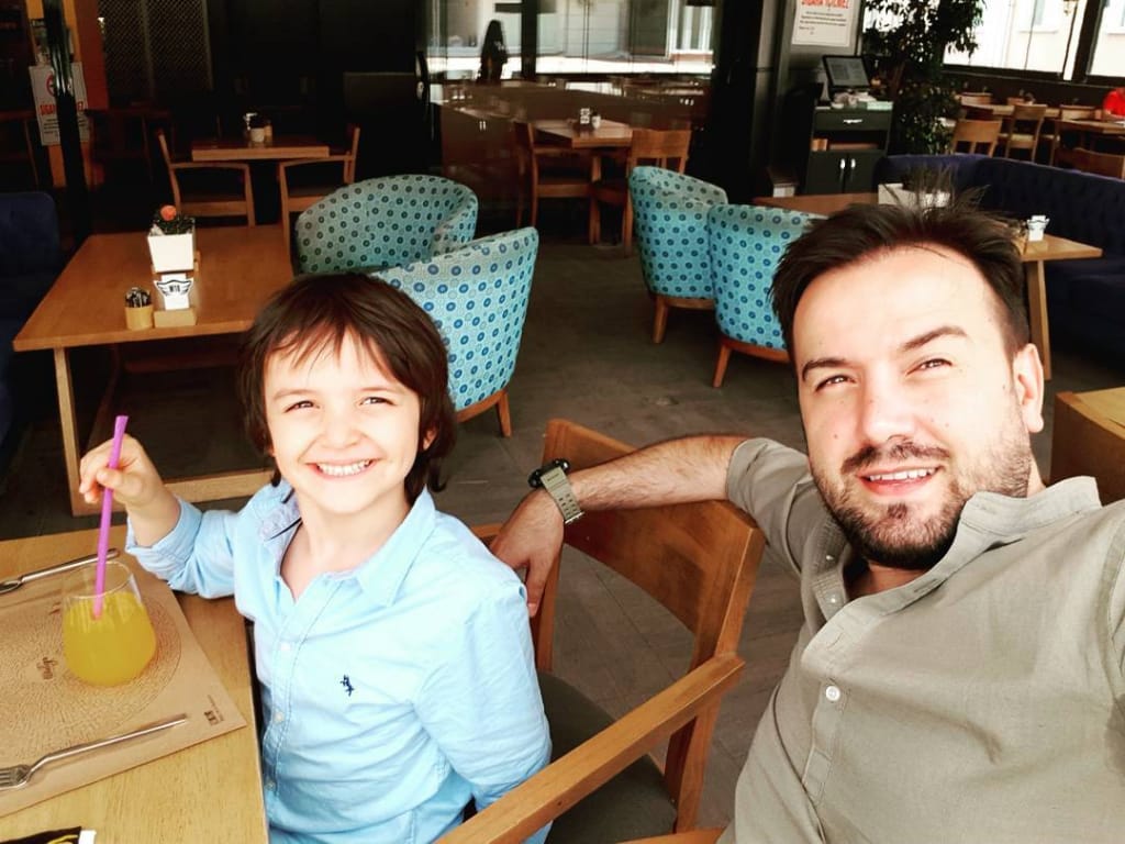 DoctorHarry16's tweet image. Lunch with my lovely daughter