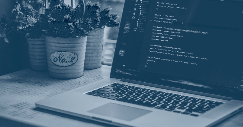EsProfile's tweet photo. Diseccionamos los 7 #frameworks de #Java más utilizados en la actualidad 👨🏻💻👩🏼💻, aquellos imprescindibles para desarrollar #aplicaciones web en 2022. ¡No te lo pierdas en nuestro #blog! ⬇️
#javadeveloper #programadorjava #desarrolloweb