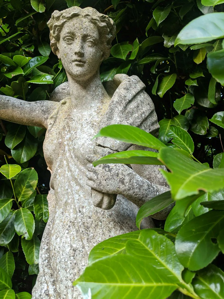 "Spirituality Through Art." Free talk /discussion with Lejarreta Jos 27 August 2pm. Explore the symbolic threads uniting the great civilizations throughout the ages and see what they reveal about our deepest beliefs and values at Wider Community Weekend buff.ly/3p6AoUh