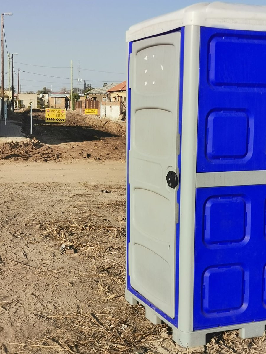 MoilahlaShuttle's tweet photo. Our Mobile and Portable Toilets Hire covers areas of Gauteng, Limpopo and part of Mpumalanga(Witbank, Belfast and surrounding areas). 

For Quote:
079 672 7657
MOILAHLASL@GMAIL.COM
INFO@MOILAHLASHUTTLEANDLOGISTICS.CO.ZA https://t.co/Bcf5kFoxKF