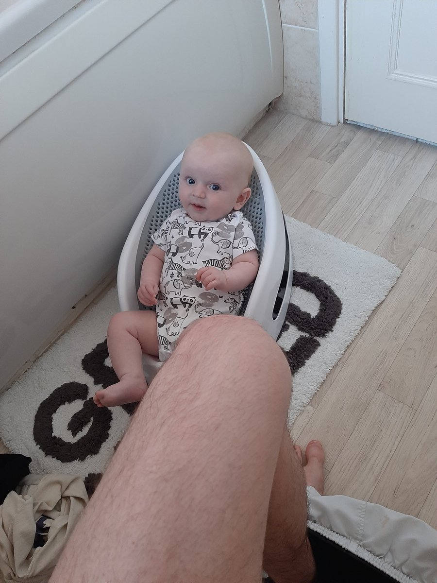 1stTimeDada's tweet photo. Part of being a dad some days is waking up early after a shit nights sleep and taking your morning poo with a spectator.

Ps sorry i've been absent. Life has been a bit mad and I didnt handle it the best. 

#dadlife https://t.co/yhgKDtPgcP