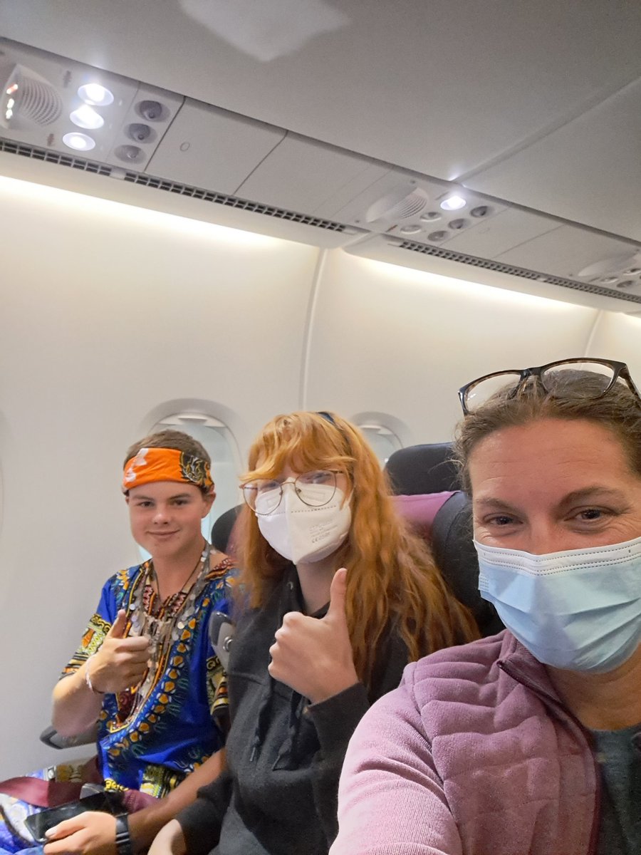 CharnwoodPd's tweet photo. Awaiting takeoff for our flight to LHR.... 
@CharnwoodColl @RutherfordTrips https://t.co/7FDYFbdaNp