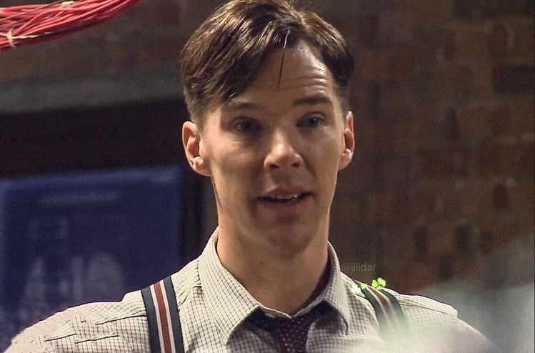 저희 집 앨런 어깨가 너무 비현실적. 휴가 기대고도 남겠네 응?