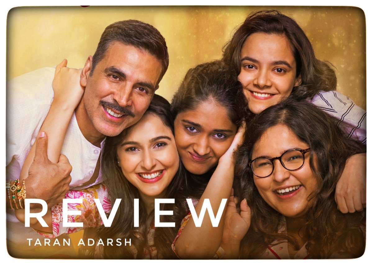 taran_adarsh's tweet photo. #OneWordReview...
#RakshaBandhan: HEARTWARMING.
Rating: ⭐️⭐️⭐️½
#AanandLRai gets it right this time… Simple plot. Relatable backdrop. Strong emotions… Several moving moments [interval point and second hour] big plus… #AkshayKumar top notch. #RakshaBandhanReview https://t.co/mdOvzTQoRm