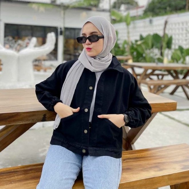 serbashop26's tweet image. Orimoza vintage baggy jacket jeans oversize wanita 
↪️shope.ee/3fRD5563qV

#BORNPINK. #WhatsApp. 1,5 M. Ospek. #KimGaram. Jawa. Siang. #8DaysToPINKVENOM. CCTV.  Kamis. #IPBUniversity. #mencurihatiiqbaal. #SS9inJKT. Harry Potter