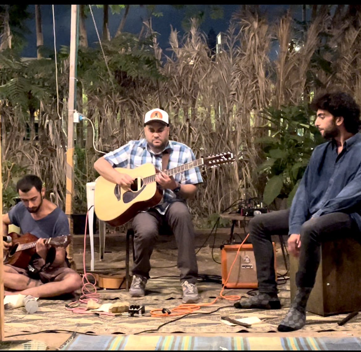 medusaeditions's tweet photo. Thank you סילו קפה & everyone who rolled with us last nite! What a rare joy & privilege to play in the mountains of ירושלים with my dear friends Chava, Amit, Roy Y - band of gold, - much gratitude & appreciation!! ✨💙🙏✌️✨✨✨✨#azyashir #ayalsenior #cafesilo https://t.co/MaTvD5Txh4