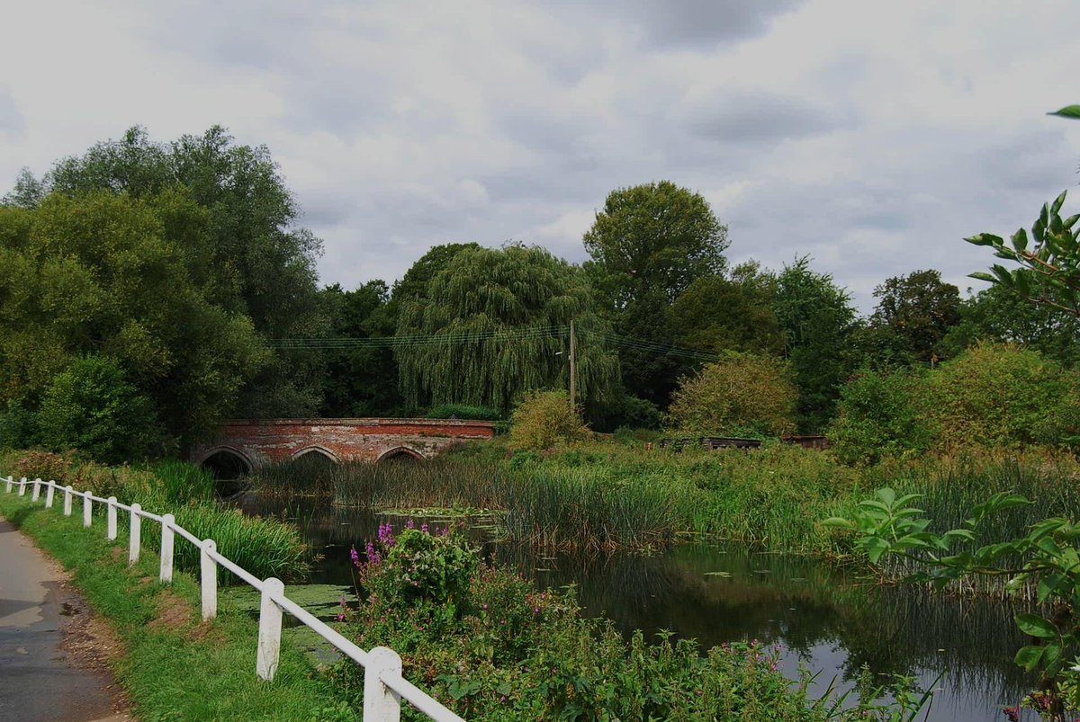 TheSuffolkMan's tweet photo. #Medieval #Toppesfield #Bridge over #River #Brett #Hadleigh #Suffolk 14c https://t.co/1gTAkFUtZZ