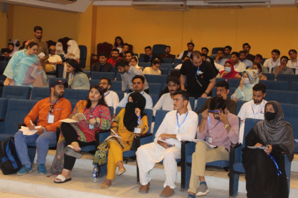 muhammad1234028's tweet photo. 3 Days training workshop in Comsat university islamabad
#lemon2022 
#jztpakistan https://t.co/piQLPoMdNN