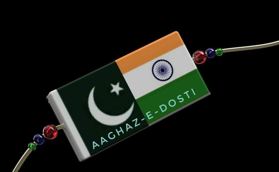 aaghazedosti's tweet photo. #HappyRakshaBandhan 
Chalo dosti aur badhaayein,
Milkar aao jashn manayein 
#indopak #aaghazedosti https://t.co/WoZGZXGNQy