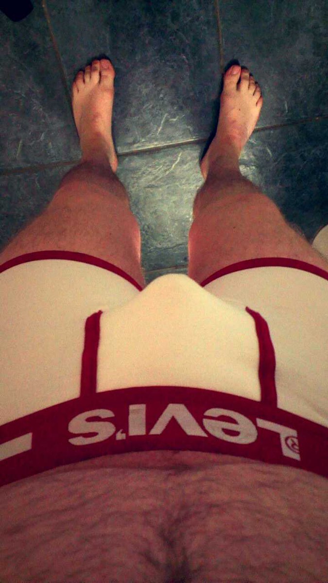 TwoNottsLads's tweet photo. Today will mostly be spent chilling in my pants. 🥵🥵🥵🥵 https://t.co/jUOch8FhUf