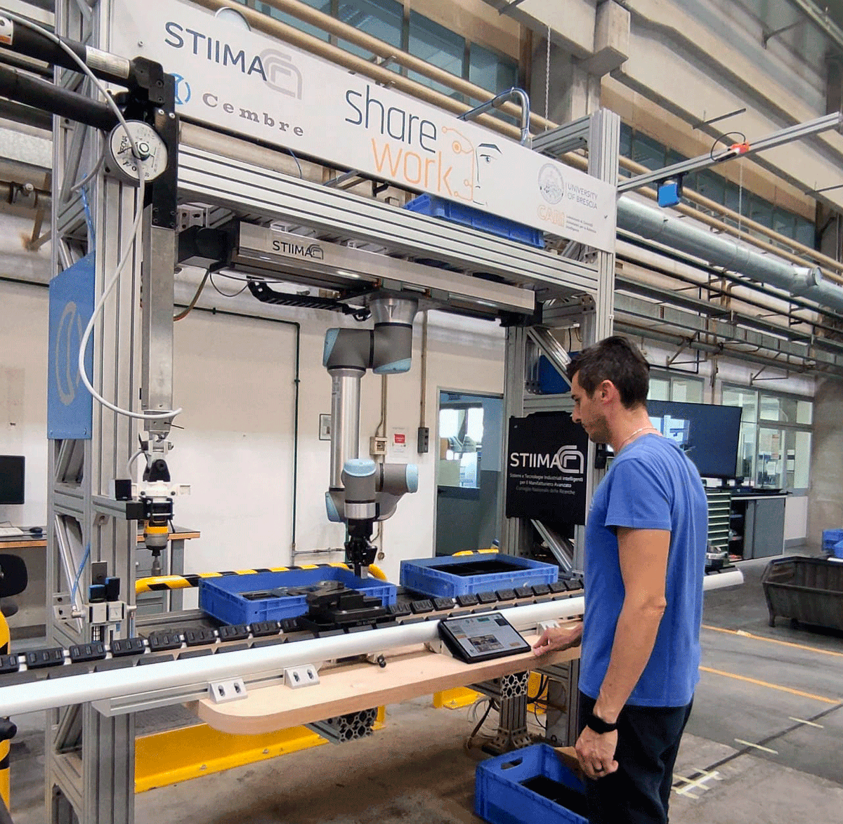 Sharework_EU's tweet photo. #Sharework demonstrator has been installed in #CEMBRE facilities for operators's assistance on intermittent indexing units' assembly 

More information ➡️ https://t.co/4YltAdUkX9 https://t.co/hIRQBHKKks