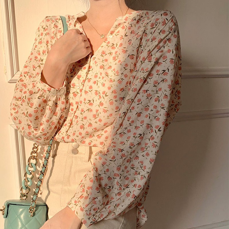 serbashop26's tweet image. Newlan Blouse bunga kemeja sifon prancis blouse kemeja bunga wanita
↪️shope.ee/3AUwWZriKu

Rate : 4.8⭐

#BORNPINK. #WhatsApp. 1,5 M. Ospek. #KimGaram. Jawa. Siang. #8DaysToPINKVENOM. CCTV.  Kamis. #IPBUniversity. #mencurihatiiqbaal. #SS9inJKT. Harry Potter