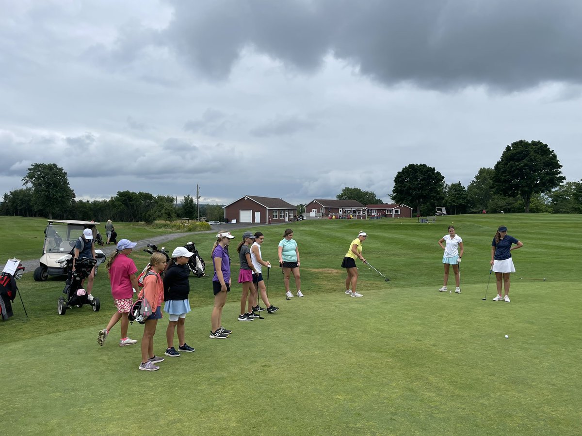 Metro Ladies Golf tweet media