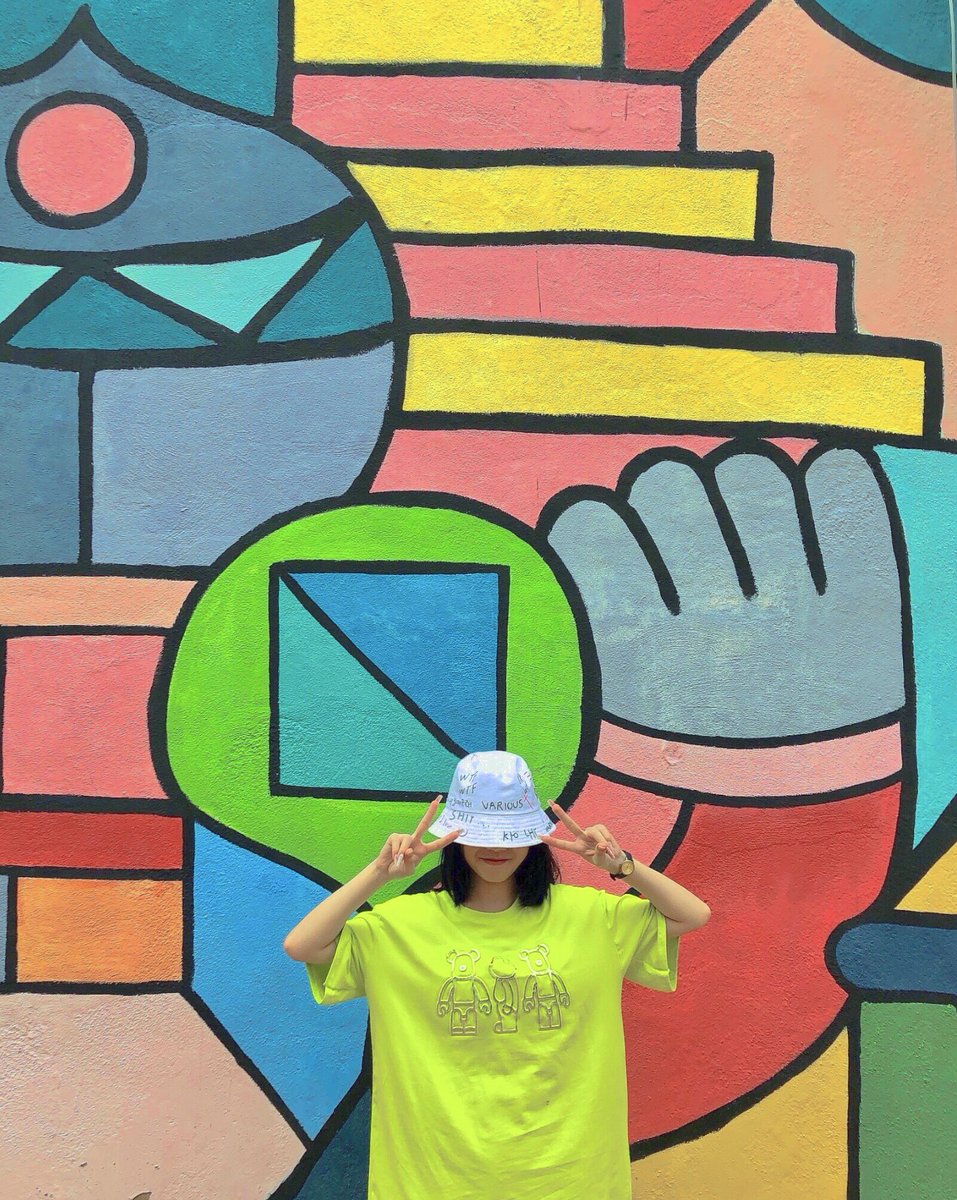 Pandora2801's tweet photo. 🌈 love you 3000 🌈 https://t.co/LEgz6rfHUb