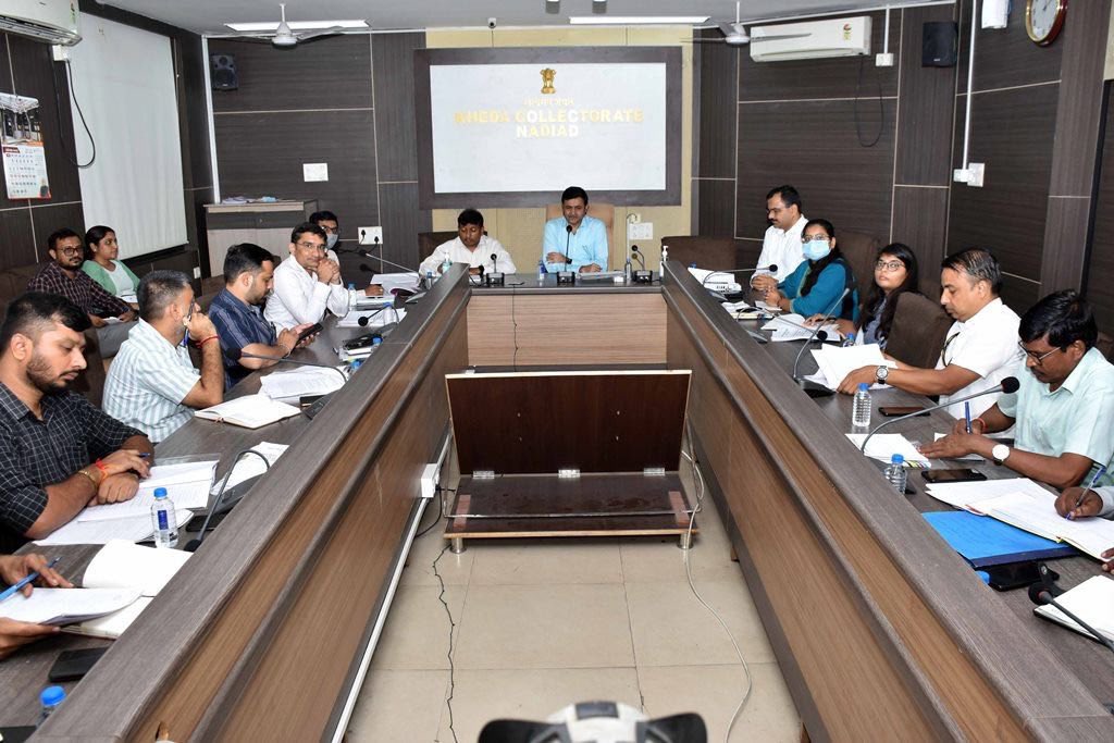 collectorkheda tweet picture