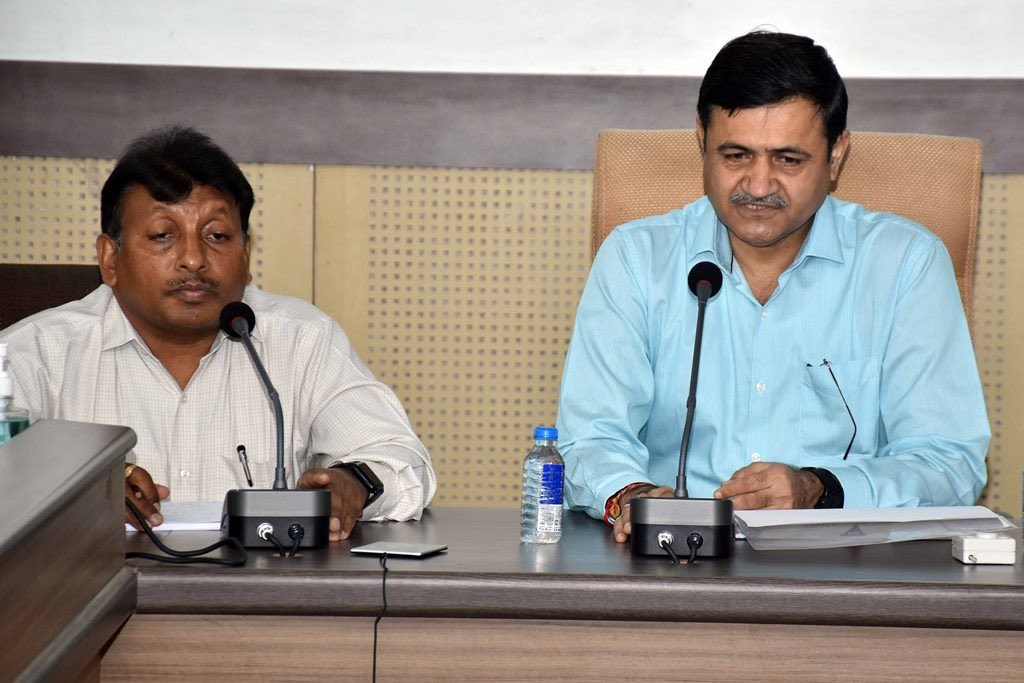 collectorkheda tweet picture