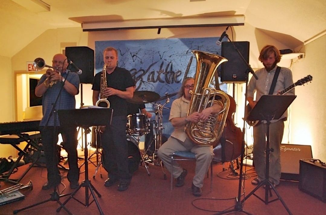 SylvanJazzFest's tweet photo. If you had to guess, how many instruments do you think will be playing over the course of our 𝐉𝐚𝐳𝐳 𝐚𝐭 𝐭𝐡𝐞 𝐋𝐚𝐤𝐞 music festival? https://t.co/W3KIjK2at1