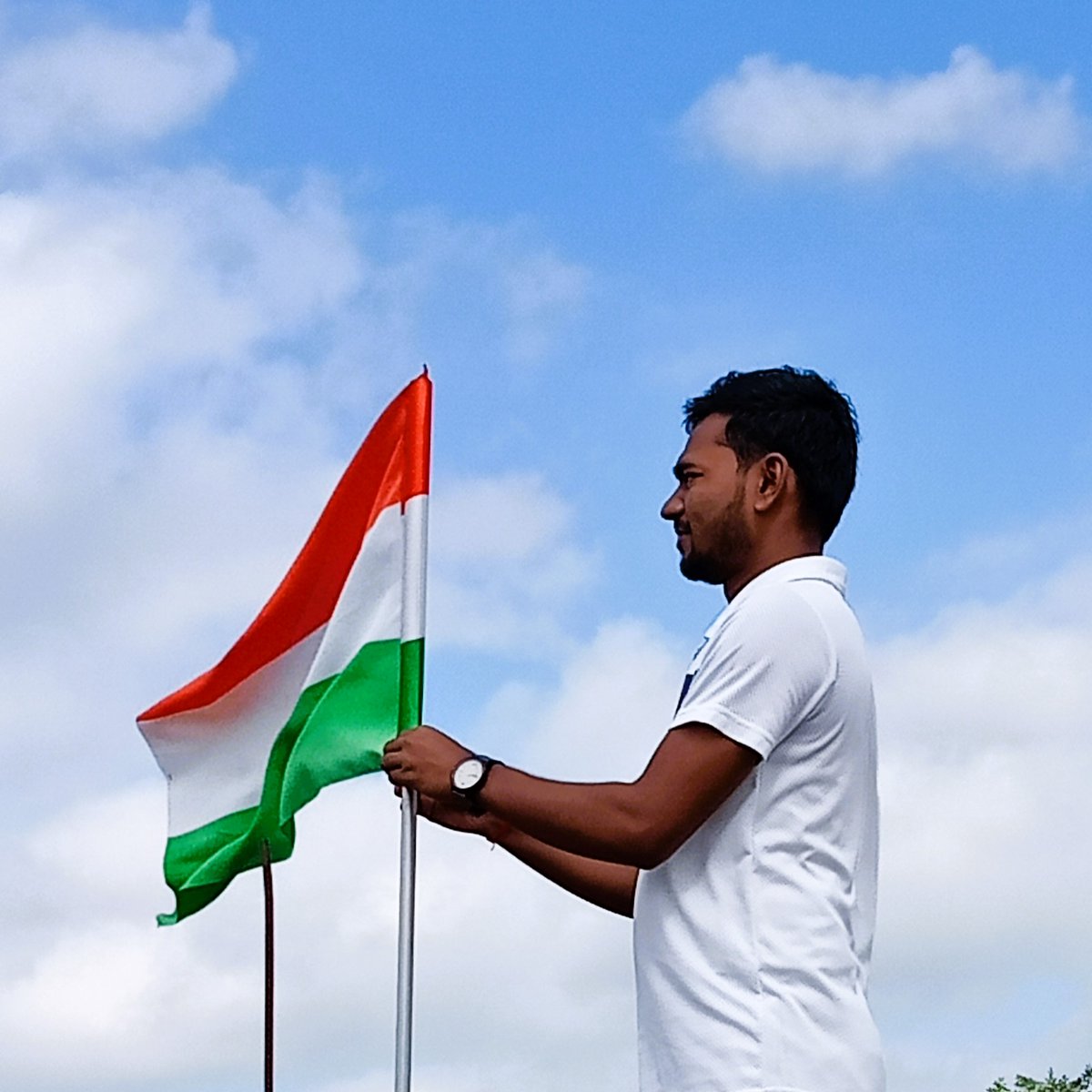 VdSaurav's tweet photo. #HarGharTiranga #AzadiKaAmritMahotsav https://t.co/Ozqk8v9OzJ