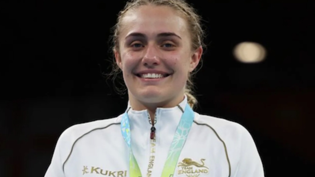 GB Boxing (@gbboxing) on Twitter photo SILVER! ๐ฅ
Four GB Boxers (Demie-Jade Resztan, <a href="/KiaranMac/">Kiaran Macdonald</a>, <a href="/gemmapaigex4/">Gemma Richardson</a> & Taylor Bevan) walked away from the 2022 Commonwealth Games with silver medals following impressive tournaments in Birmingham. ๐
<a href="/England_Boxing/">England Boxing</a>๐ด๓ ง๓ ข๓ ฅ๓ ฎ๓ ง๓ ฟ | <a href="/WelshBoxing/">Welsh Boxing | Bocsio Cymru</a>๐ด๓ ง๓ ข๓ ท๓ ฌ๓ ณ๓ ฟ SILVER! ๐ฅ
Four GB Boxers (Demie-Jade Resztan, <a href="/KiaranMac/">Kiaran Macdonald</a>, <a href="/gemmapaigex4/">Gemma Richardson</a> & Taylor Bevan) walked away from the 2022 Commonwealth Games with silver medals following impressive tournaments in Birmingham. ๐
<a href="/England_Boxing/">England Boxing</a>๐ด๓ ง๓ ข๓ ฅ๓ ฎ๓ ง๓ ฟ | <a href="/WelshBoxing/">Welsh Boxing | Bocsio Cymru</a>๐ด๓ ง๓ ข๓ ท๓ ฌ๓ ณ๓ ฟ
