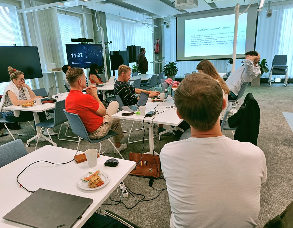 Aline Santa Izabel tweet media