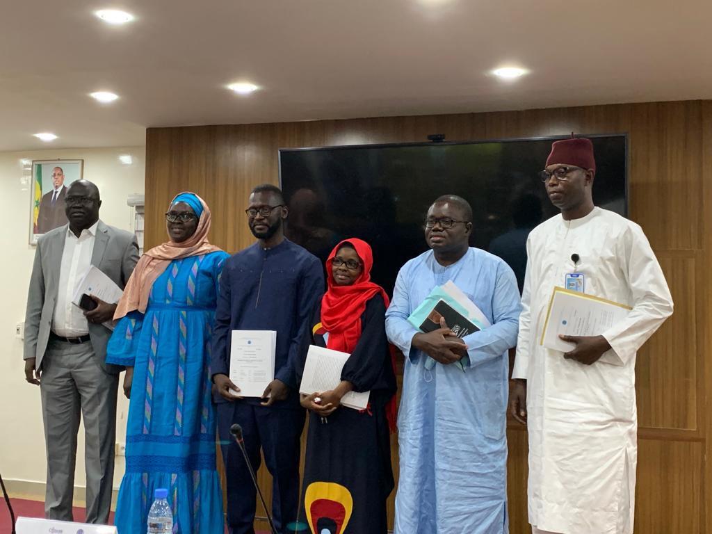 Mouhamad Sy (@symouhamad1) on Twitter photo PhD ✔️ Thanks to my supervisors <a href="/daouda_ndiaye_/">Pr Daouda NDIAYE</a> <a href="/TheBeiLab/">Amy Kristine Bei</a> Prof Aïda and Cigass team <a href="/CCigass/">CIGASS</a> you can call me now Dr. Sy 🙃 PhD ✔️ Thanks to my supervisors <a href="/daouda_ndiaye_/">Pr Daouda NDIAYE</a> <a href="/TheBeiLab/">Amy Kristine Bei</a> Prof Aïda and Cigass team <a href="/CCigass/">CIGASS</a> you can call me now Dr. Sy 🙃