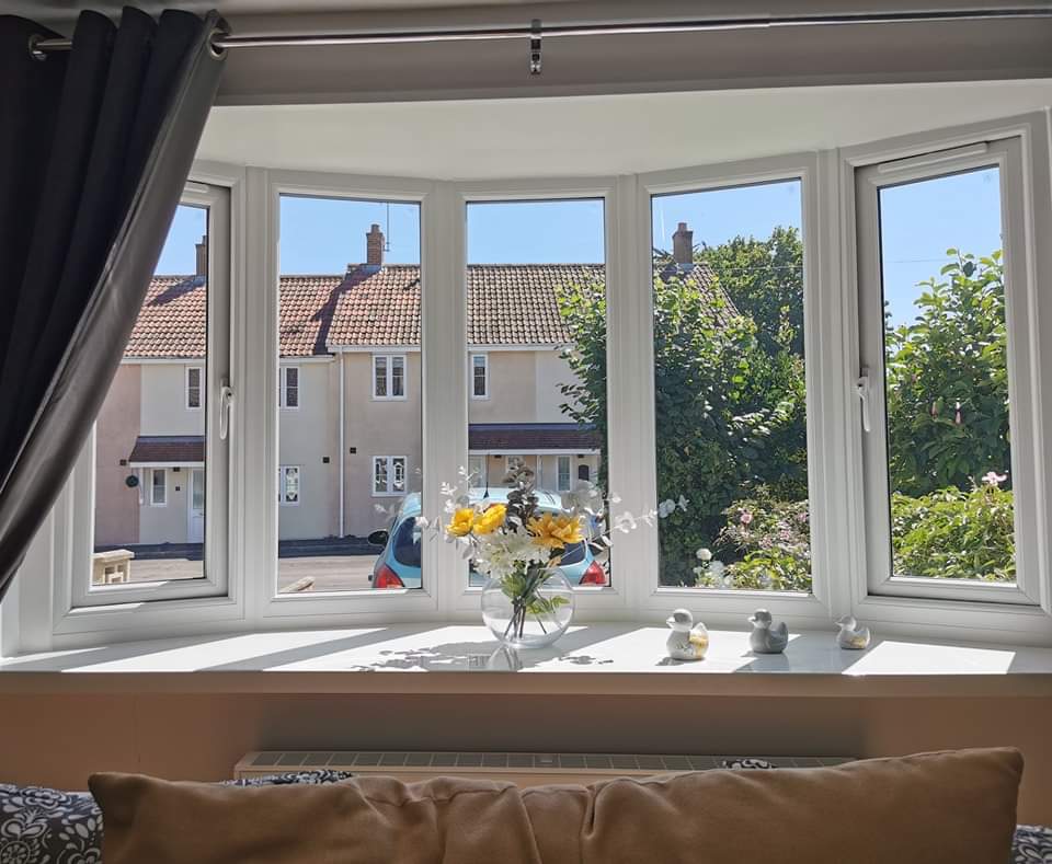 frames_trade's tweet image. What an amazing transformation, @PROFILE_22 Optima frames fitted and a bow window created to completely change the look of the property. #Southwest #bridgwater #TAUNTON #somerset #Construction #homeimprovement