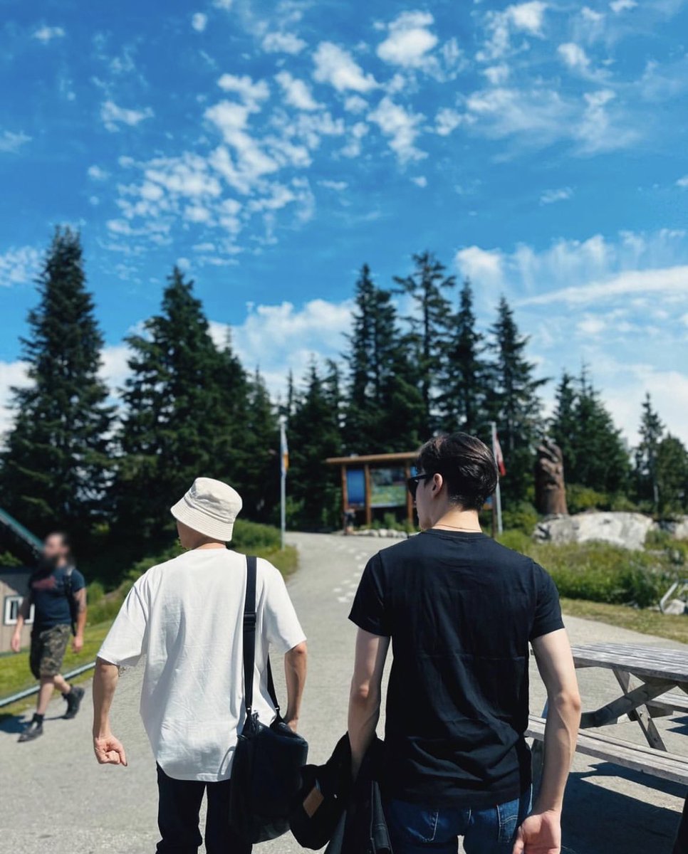 solboogobal's tweet photo. 220811 인스타
벤쿠버 데이트..
#솔부 #verkwan #ソラブー https://t.co/afzBHKfrS4