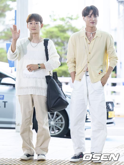 loey_exoll's tweet photo. #CHENKAI #CHEN #KAI @weareoneEXO https://t.co/WM0lWJvoY8
