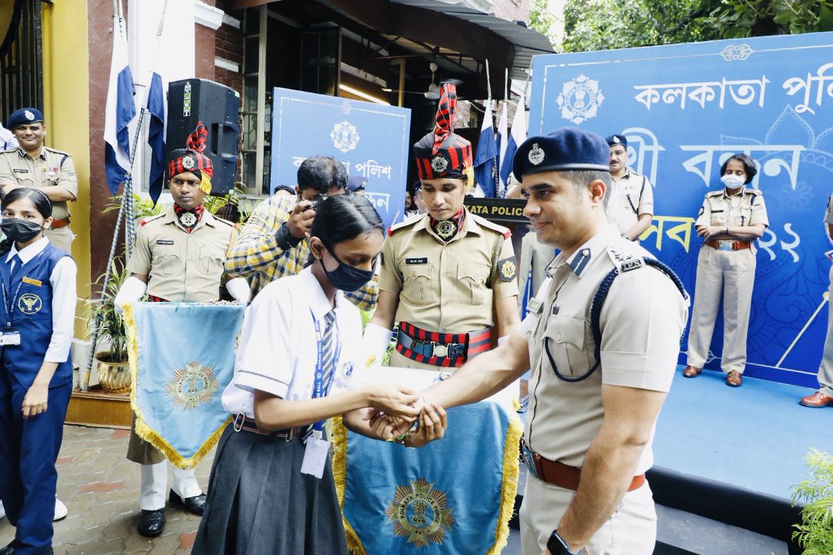 Happy Raksha Bandhan..
⁦⁦<a href="/KolkataPolice/">Kolkata Police</a>⁩
