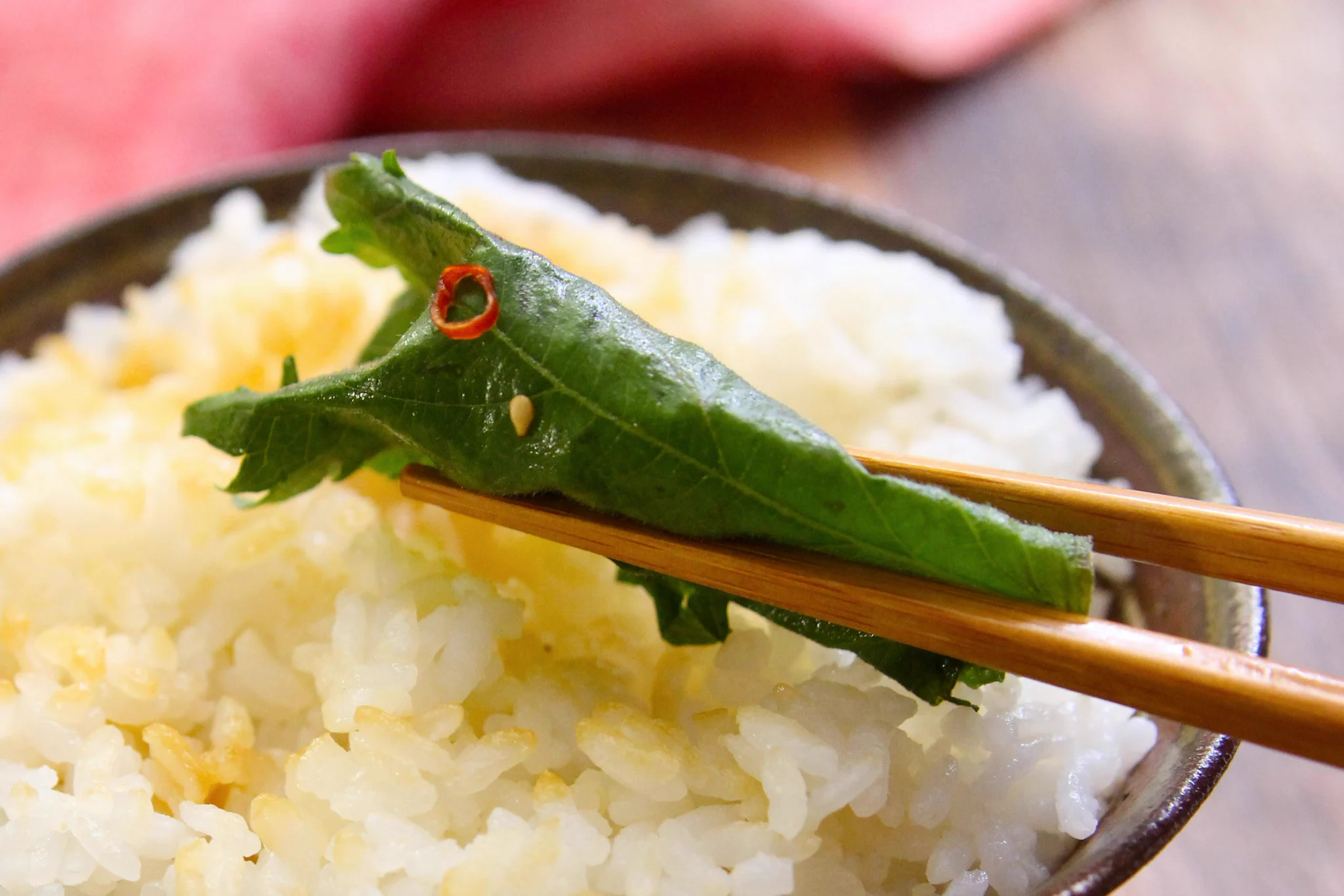 ご飯がよく進む一品に仕上がりそう！2倍作ってもすぐになくなっちゃうという、簡単「しそ」レシピ！