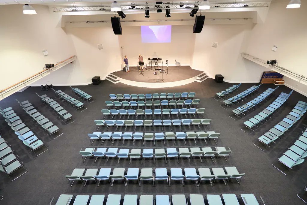 InspiredAudio's tweet photo. In 2019 Redeemer Church in Beeston, Nottingham embarked on a project to purchase and renovate Beeston's Old Town Hall, giving the church a permanent home and base for community projects. They have chosen Vector 20 &amp; B118. We think it's a good choice and so do they. https://t.co/qwiLZTeGpj