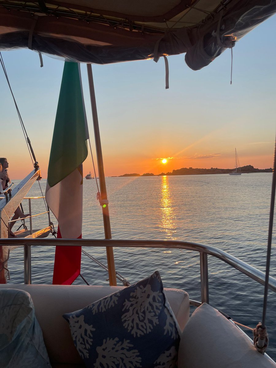 yachtboutique1's tweet photo. Yacht Boutique Gulet Cruise Holidays Specialist expert.
#expert #specialist #gulet #goolet #goleta #motorsailer #golleta #goelet #boathire #Boutique #caicco #elianora #Victoria #clickboat #nautic #noleggiobarca #boats #yachts #yachtcharter #rentaboat #rentayacht #bootverhuur https://t.co/vLTNJe40Xv