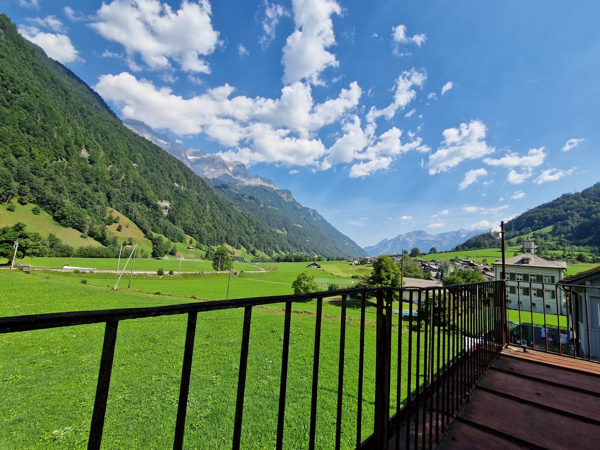 NicoSchottelius's tweet photo. Sunny greetings from the #hackingvilla in @DigitalGlarus https://t.co/dFpC1zsZg2