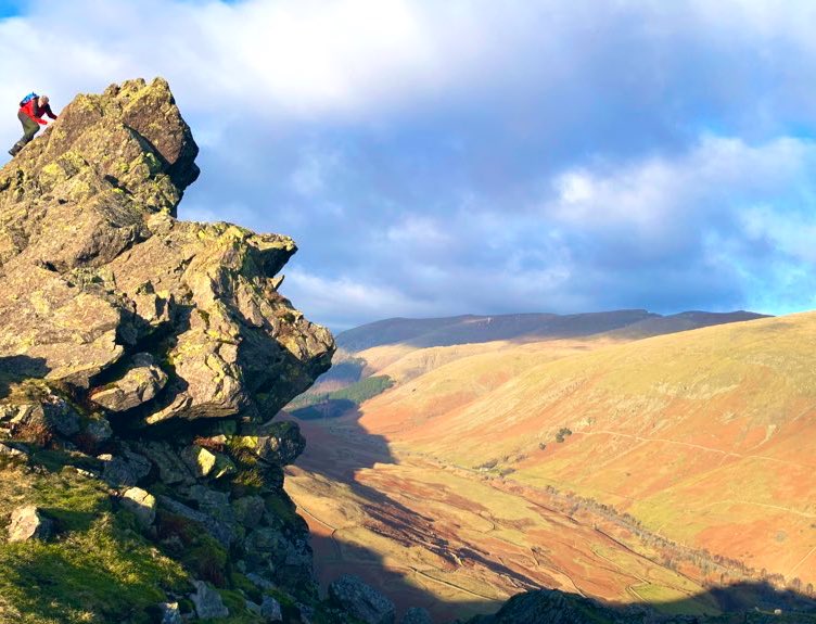 Hanging around on #HelmCrag 💚☀️ #Grasmere Lion & Lamb #LakeDistrict  #landscape #photo #StormHour 🐑