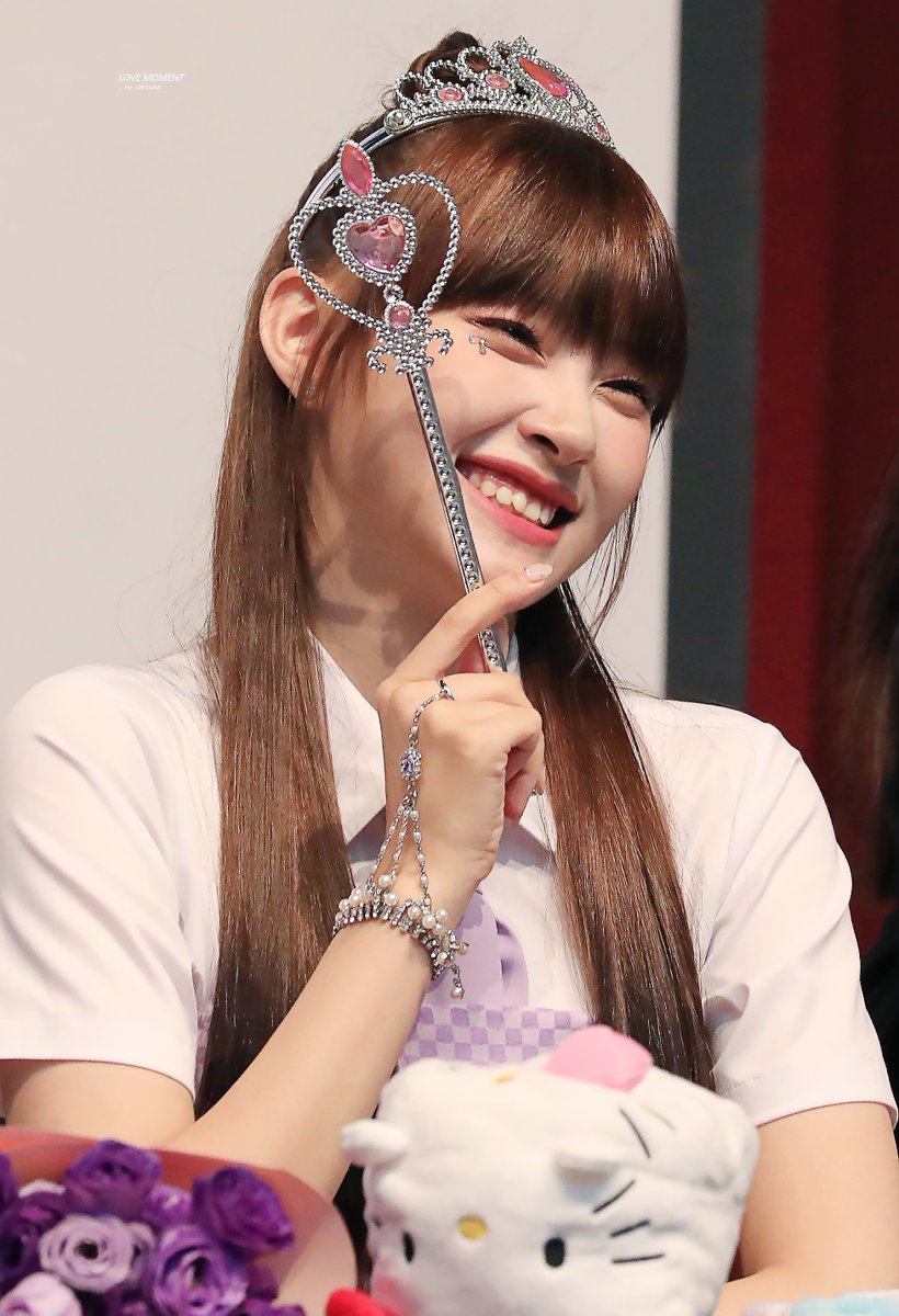 05csrpics's tweet photo. our majesty geumhee #한금희 #첫사랑
by love moment https://t.co/E1UclCIkGR