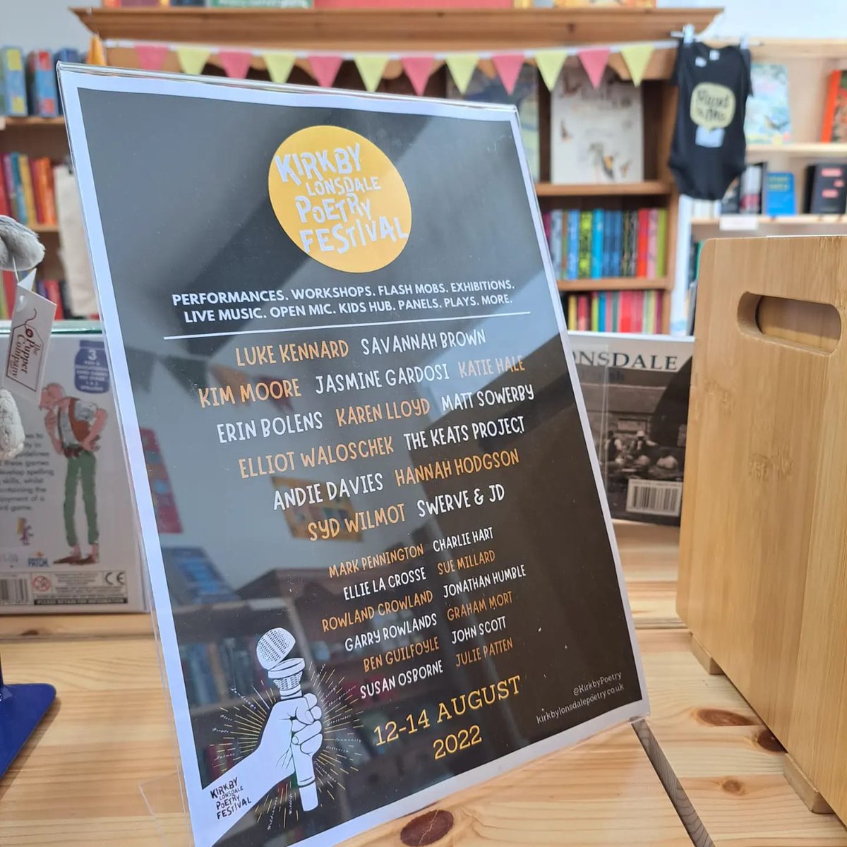 We're getting excited for the Kirkby Lonsdale Poetry Festival this upcoming weekend 📚☀️🌻
On Saturday 13th and Sunday 14th from 1-3PM you can catch some poet relays in The Book Lounge, where poets will be coming in to do short readings and signing a baton!