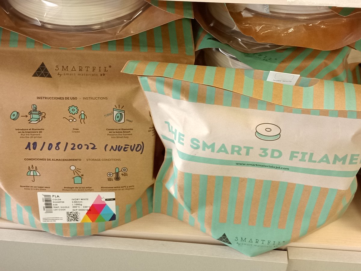 Ayer recibimos nuevos materiales para continuar con nuestro trabajo.
#happy #pla