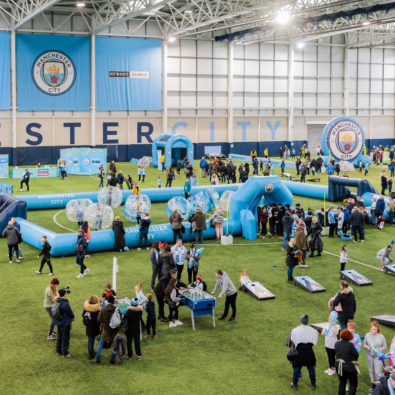 ManCity's tweet photo. JOIN THE FUN! ⚽️

Our next #ManCity Kids Fanzone takes place before the Bournemouth game this Saturday! 🙌

Claim your free ticket 👇