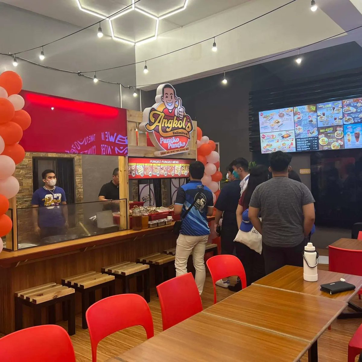 KumparesGroup's tweet photo. ANGKOL'S PUNGKO PUNGKO is now open 
visit us at KUMPARES Dr. A Santos Avenue near Paranaque National High School . https://t.co/le0Q1nHUNZ