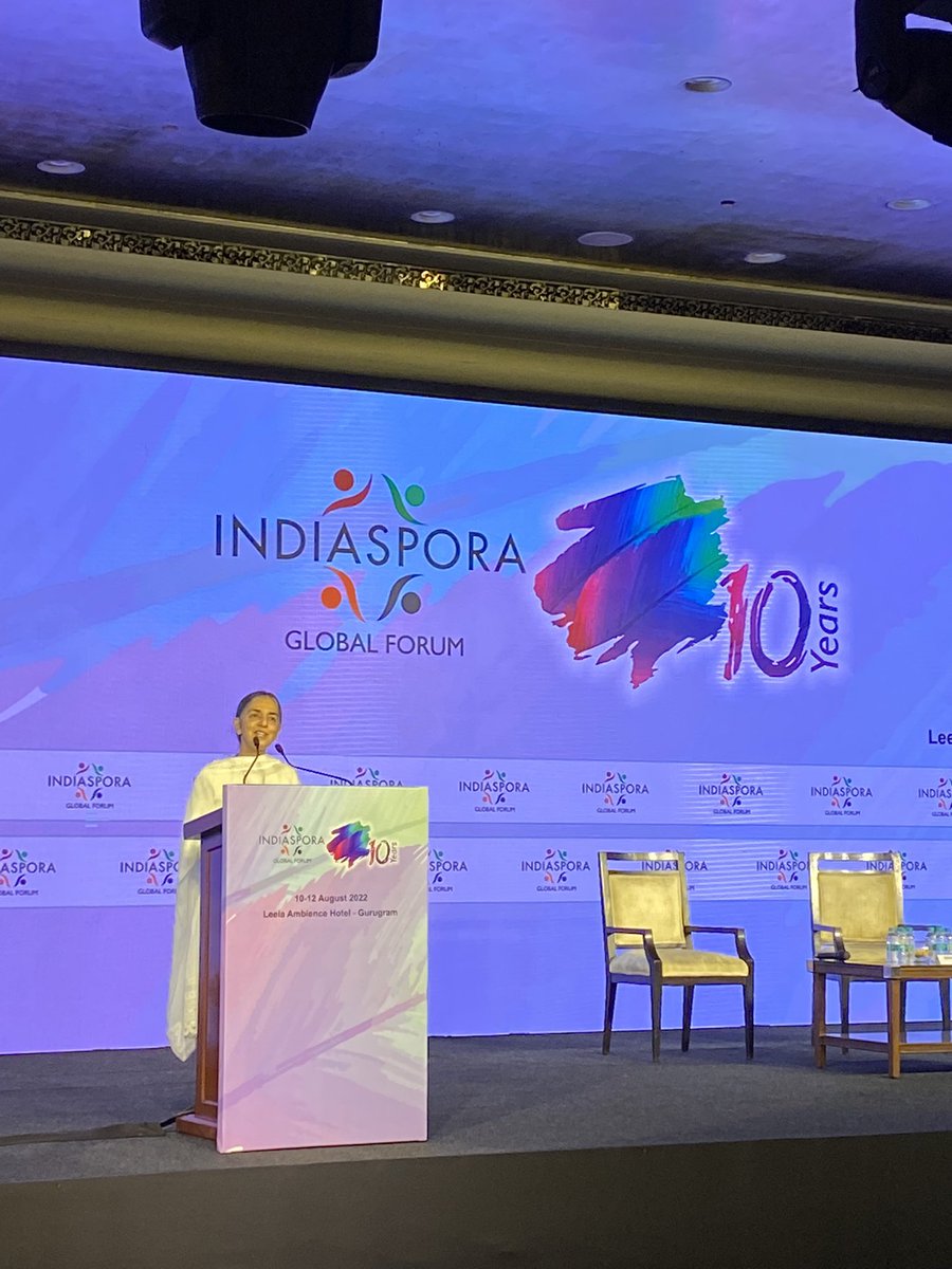 IndiasporaForum's tweet photo. “The secret of happiness is in service,” says Sister Krishna Kumari. 🙏🏽 https://t.co/KtSX3nmnmI