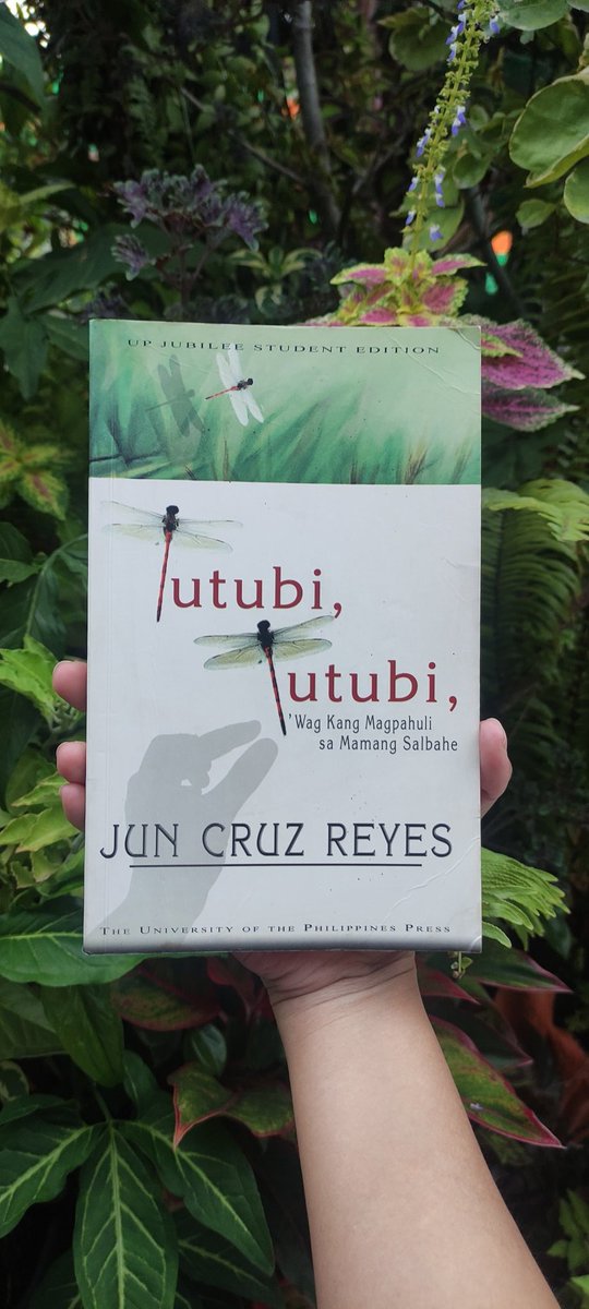 bookwart's tweet photo. π Tutubi, Tutubi,'Wag Kang Magpahuli sa Mamang Salbahe ni Jun Cruz Reyes
Magandang segue mula sa panonood ng #KatipsTheMovie. Entry ko rin para sa #BuwanNgMgaAkdangPinoy at @wikathon prompt na Bukas na lang Kita Mamahalin. #wikathon https://t.co/8Vb7abfXvO