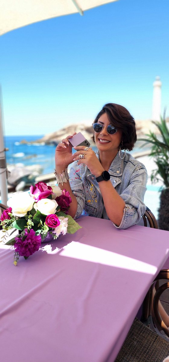 New #galaxyzflip4 <a href="/SamsungMaroc/">Samsung Maroc</a>