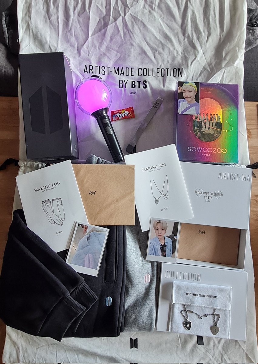 Jessica_M_sofia's tweet image. Merci pour tout @CrystalShopOT7 🤗💕
J'ai tout bien reçu, emballé et protégé comme jamais 👌🏻 Merci #Dounia 😊
Vous êtes au top comme toujours !!
(les bonbons n'ont pas fait long feu, il reste un dernier survivant 🍬 😂) 
#CrystalProof