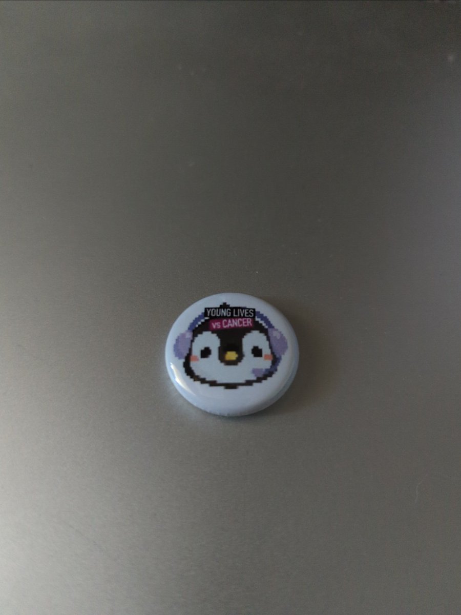 When you make a donation to <a href="/YLvsCancer/">Young Lives vs Cancer</a> and <a href="/MaiMellowLife/">Mai</a> sends you a lovely handwritten thank you card along with a custom made badge! Such a nice touch and congrats with your fundraising so far!!! tiltify.com/@maimellowlife… if you want to get your own!!!
#charity #fundraising