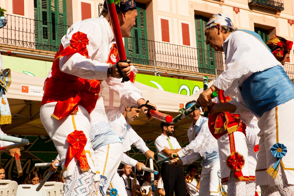 comerciohuesca's tweet photo. 🌿🌿🌿🌿¡Viva #SanLorenzo! 🌿🌿🌿🌿

💚 Gracias por este día tan especial

#ComercioHuesca #SanLorenzo2022 #FiestadelComercio https://t.co/GMOnbd90HC