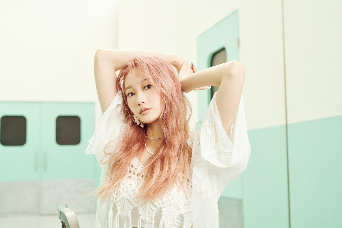official_skyle's tweet photo. [📸]

SKYLE 'Bye Bye Bye'
Concept Image

2022.08.18 PM 12:00 (KST)

#SKYLE #스카이리 
#GINNY #지니 
#ByeByeBye https://t.co/Mu6idvWJmK
